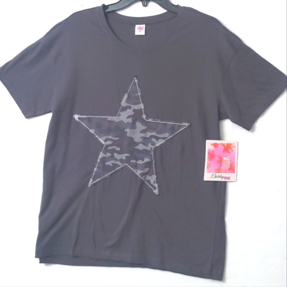 Pink Regular Size Camo‎ Star T-shirt Camouflage Print Size One M And One L